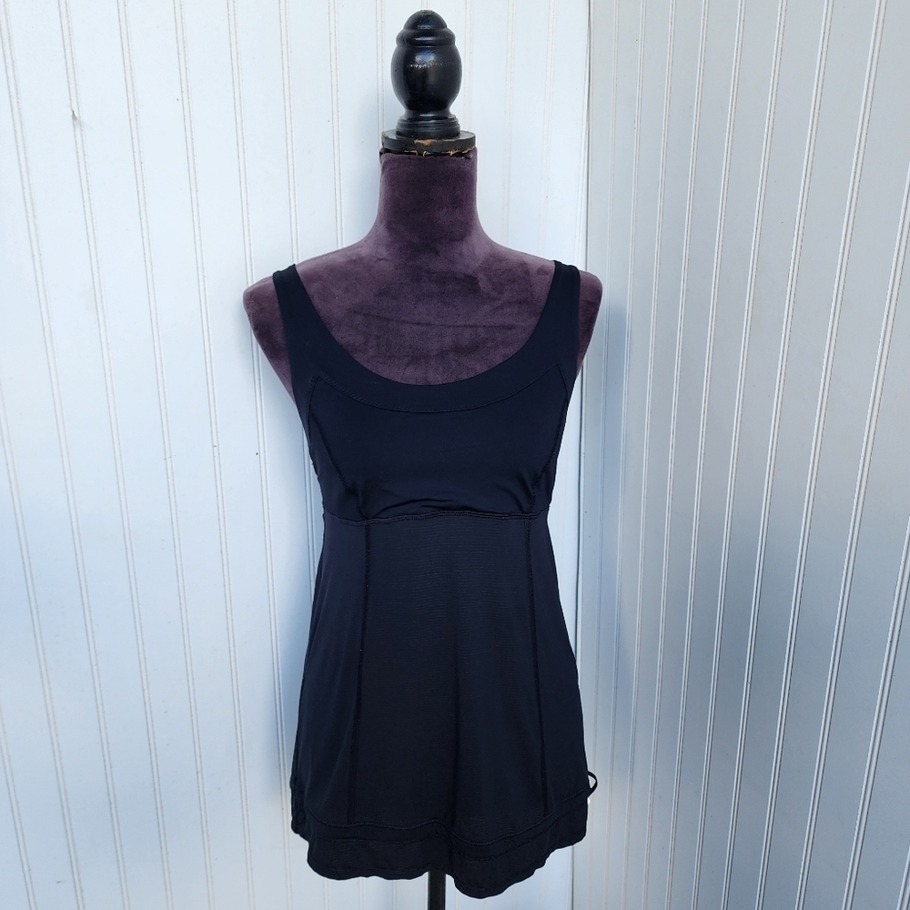 Lululemon Womens Solid Black Stretch Scoop Neck Active Tank Top Sz 6